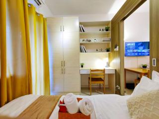 1BR Condotel w Balcony at FAME Residences #FM02-1 - Manila - 3