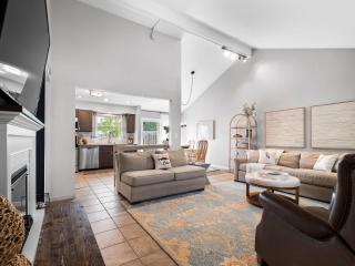 Beachwood Ave, Avon Lake - - 1