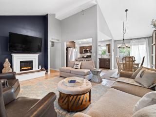 Beachwood Ave, Avon Lake - - 9