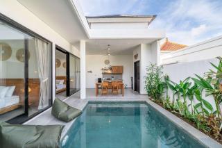 Peaceful 2BR Pool Villa in Kerobokan - V2 - Kerobokan - 0