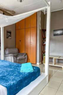 Cozy two bed - Kampala - 2