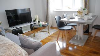 Milton Keynes Serene Luxury Flat - - 3