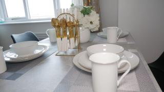 Milton Keynes Serene Luxury Flat - - 8