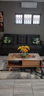 Inyati Guest House - Marloth Park - 4