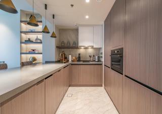 Stunning 1 BR Apartment Walk to Burj Khalifa & Dubai mall - 9