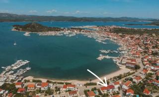 Beach studio KATE, with sea view, garden and parking, MURTER, DALMATIA - Murter (Morter) - 9