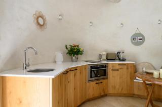 Gîte de charme face au Luberon, avec Jacuzzi - Oppède - 3