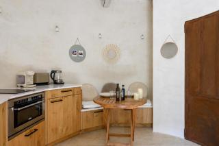 Gîte de charme face au Luberon, avec Jacuzzi - Oppède - 1