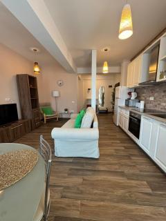 RoApart-Cozy Apartment 2 camere 1 minut de plaja cu parcare privata - 5