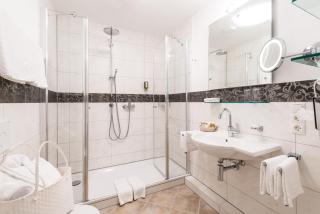 Privat-Hotel Villa Aurora - Bad Neuenahr-Ahrweiler - 3