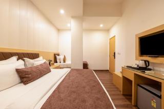 Airport Hotel Tashree Near Yashobhoomi - Nuova Delhi - 6