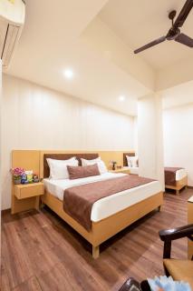Airport Hotel Tashree Near Yashobhoomi - Nuova Delhi - 7