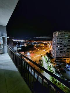 Modern Cozy Tbilisi Apartment near Metro - 7