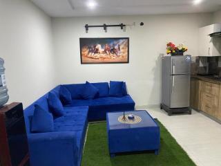 Modern 1BR by The Rogue Retreats Gulberg Greens - Islamabad - 0