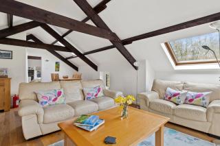 Peaceful Riverside Retreat in Stunning West Wales - Ciliau-Aeron - 2