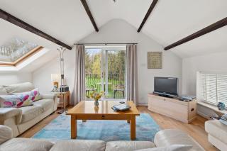 Peaceful Riverside Retreat in Stunning West Wales - Ciliau-Aeron - 9