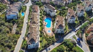 HP122 - 2 bed ground floor apartment - Marbella - 4