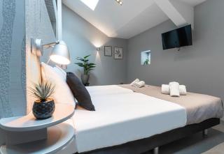 Suite With Wellness Nextdoor And Kitchen Access - Oss - 9