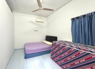 Wenya Elegant Homestay 大丸文雅名宿 - Pangkor - 9