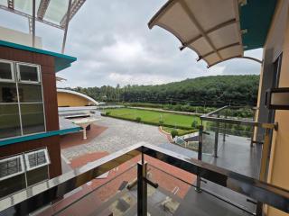 PetRose Event Centre Suites - Kadayirippu - 7