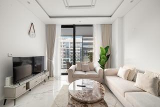 Stylish 1BR in Dubai Hills - Pool, Gym & Near Dubai Hills Mall - 9