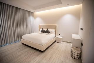 LP99-8 Luxury 2BR Apartment in Al Murooj - Riad - 4