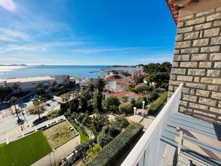 Appartement T2 Mer Parking Conciergerie - Bandol - 0