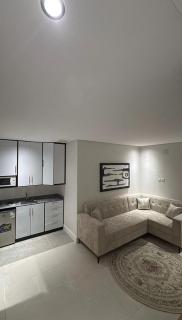 LP58-227 Nice 1BR Apartment in Sulaimaniyah - Riyad - 1