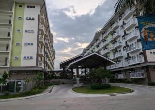 Rest and Fly Luxurious Budget Stay with Pool and Gym Hosted by Peter - Pusok - 6