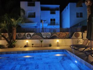 Villa Elia Blue , hot tube , heated pool - 9