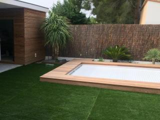 Villa 10 personnes de 160 M2 avec piscine au bord du lac de Villeneuve La Raho et à 15 minutes des plages - 1
