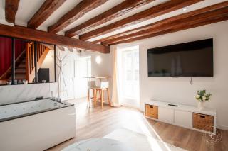 La Maison d’Arc Romantic Spa Escape - Saint-Péravy-la-Colombe - 3