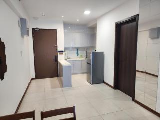 K Avenue by Homey Abode - 5