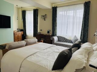 Chandlers Bar and Rooms - Chesterfield - 6