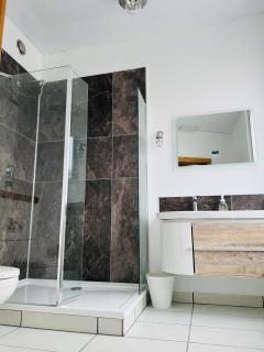 Chandlers Bar and Rooms - Chesterfield - 1