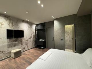 Skanderbeg Square Apartment - Tirana - 2