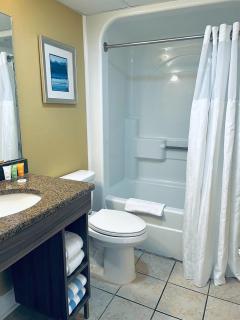Stunning Oceanview 1Br with Balcony! CV909 - Myrtle Beach - 3