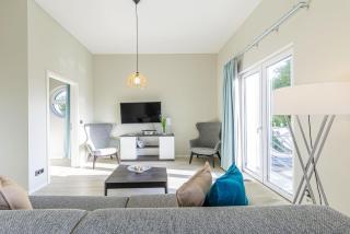 Seeräuber - Stilvolle 4-Zimmer-Wohnung mit Ostbalkon & Platz für 8 Gäste - Wustrow - 0