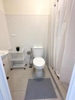 SMDC Wind Tagaytay Condo with Balcony and WiFi, near Taal - 1