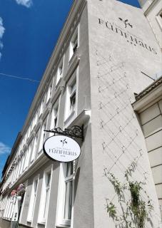 Hotel-Pension Fünfhaus - 0