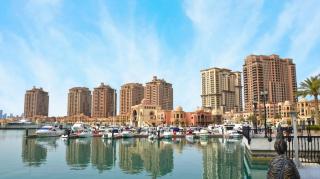 Marina View Studio in Pearl - Doha - 9