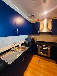 Marina View Studio in Pearl - Doha - 8