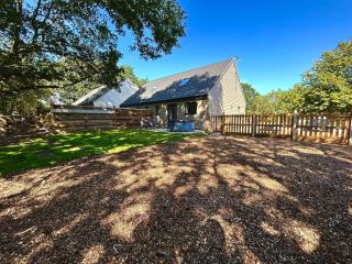 Otters Halt & Mouse Hole - Sleeps 12, Pet Friendly - - 6