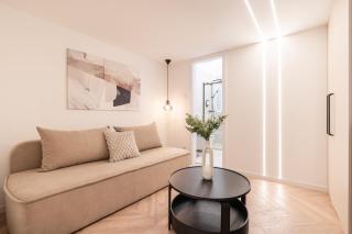 E22 - Boutique Apartments, Best Location by BQA - Budapest - 9