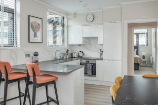 River House by Aeria Apartments - London - 1