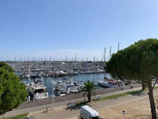 Bel appartement 2 pièces + cabine avec terrasse vue port - FR-1-731-126 - Le Grau-du-Roi - 0