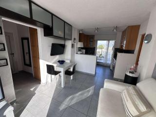 Bel appartement 2 pièces + cabine avec terrasse vue port - FR-1-731-126 - Le Grau-du-Roi - 5