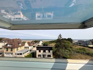 Duplex 3 Pièces, 6 Pers., Vue Mer, Parking Privé - FR-1-465-130 - Merville-Franceville-Plage - 1