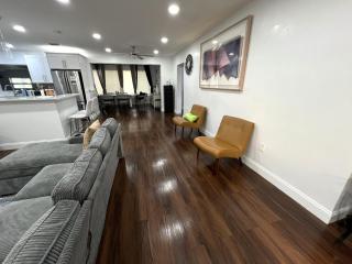 Cozy Corner Retreat - Miramar - 3
