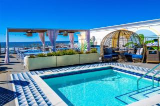 Inn at the Pier Pismo Beach, Curio Collection by Hilton - Pismo Beach - 2